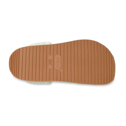 color:Summit White alt:ALT130